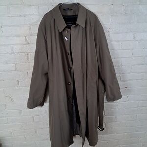 CHAPS Men’s Brown Trench Coat 46R Lined Removable Liner Belted
